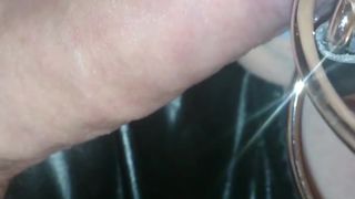 christinexo manyvids gorgeous young lady shows off her legs