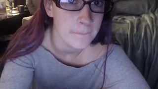 liljbby masterly trash seduces with masturbation