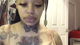 creamyexotica crazy babe fucks herself with sex toy