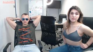 anabel054 busty beauty communicates in free chat