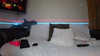 slemgem young slut relish jerking off pussy