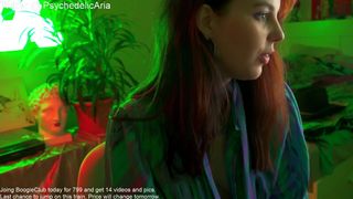 psychedelicariaa beautiful babe shows boobs