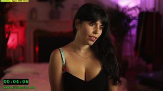 mila_ famous slut fucks both holes