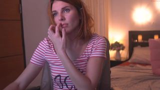 sweetkira555 playing with dildo