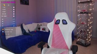 _mey_chan loves to masturbate standing cancer