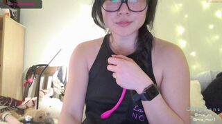 mia_wu Sultry brunette