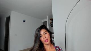 _zoe__ thin skin sucks rubber dick