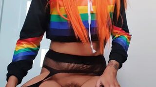 Brooke Spearz chick eagerly absorbs dildo