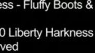 Liberty Harkness   dark haired babe masturbates pussy with vibrator