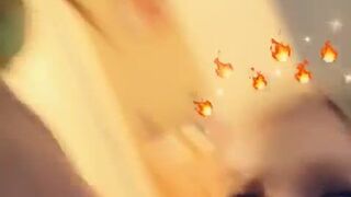 Chelsea Marie aka xxxchelseamarie sexual passion pulls pussy phallus