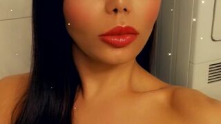 Sasha Hevyn Mature slut