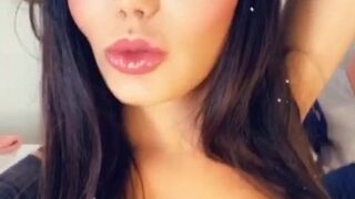 Sasha Hevyn Depraved Latina Cums