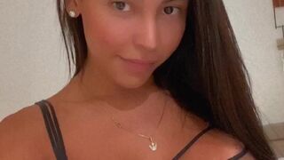 Bella Moreira 07 August 2020