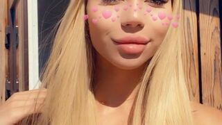 iammery played with tits