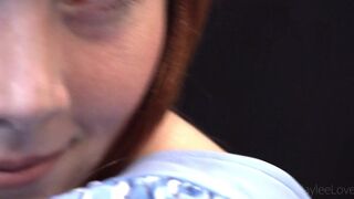 Haylee_Love hot lady squeezes tits in the kitchen