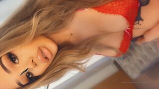 dominiquebarbi Beautiful blonde