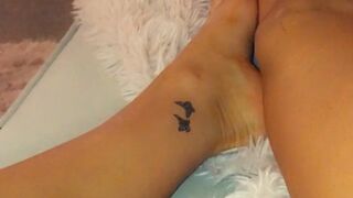 dominiquebarbi teased by her gorgeous body