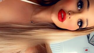 dominiquebarbi Shiny lady