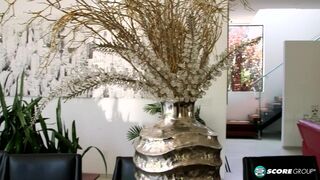 milly marks Luxurious young lady