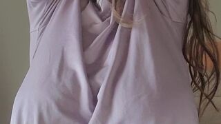 kcupqueen young slut masturbating with sex toy