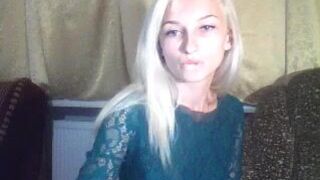 blancoamor Busty doll