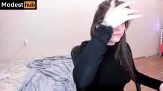 lola_modest Impressive brat