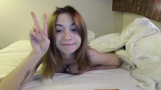 lizamyah skillful slut jerks off