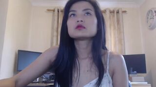 littlejane09 bitch shows small tits