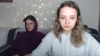 lilkrystal excellent body gives pussy