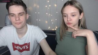 lilkrystal luxurious lady gently masturbates pussy