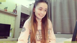 glassi naughty lady shows breasts