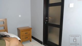 carmella_si babe fingering pussy