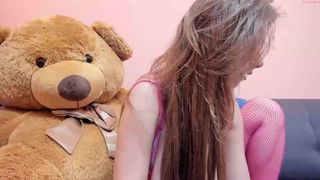 onebigkiss woman fucks dildo