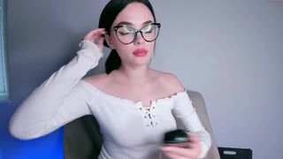 getting_high_ wonderful bitch shows off her delicious body.