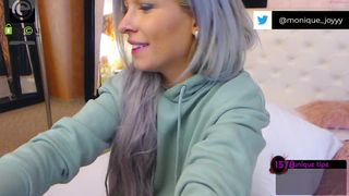 debralee busty slut caresses shaved pussy