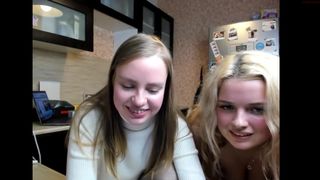 crystalparis crazy blonde twirling ass