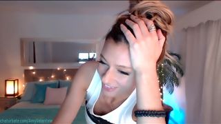 amyvalentine cute slut handjob pussy