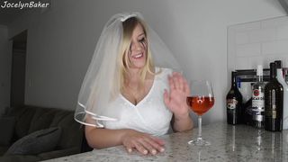 jocelynbaker  painted chick sucks dildo