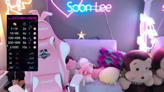 soon_lee Busty Asian passionately fucks with a guy