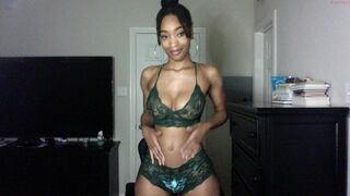 sexyslimjayyy Heifers with