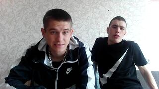 rasta_street_couples pretty woman undressed in front of the camera and masturbates in the chair