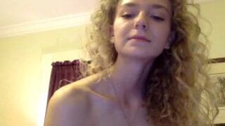 imveenus Mischievous woman