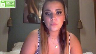 camgirlana beauty undressed to show off her tattoos