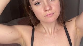 bootyandthebeast69 impressive girls show pussies