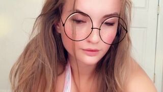 OnlyFans mia_milano blonde slut caresses shaved cunt
