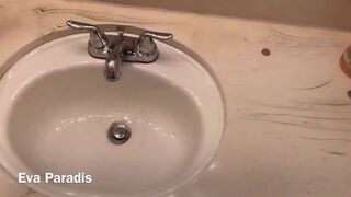 Eva Paradis Busty wench