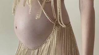 thejensensplay cute babe showing slut shapes