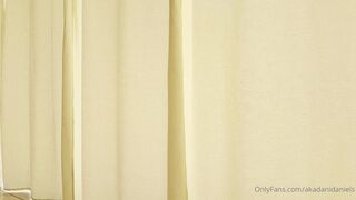 akadanidaniels Blonde chick