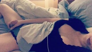 Kayleigh Coxx aka kayleighcoxx84 busty  girl  jerks her pussy and squirts