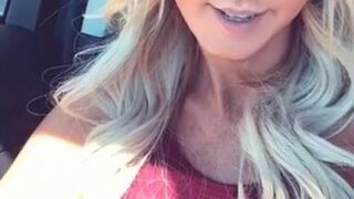 Kayleigh Coxx aka kayleighcoxx84 cute girl shows sexy body